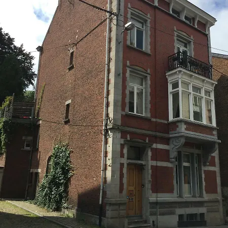 Apartment Centre: Grand 1890s & Garden *